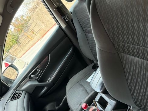 Used 2020 Nissan Rogue S image 5