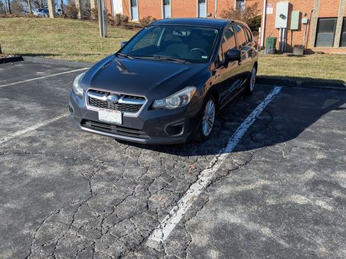 Used 2012 Subaru Impreza 2.0i Premium image 2