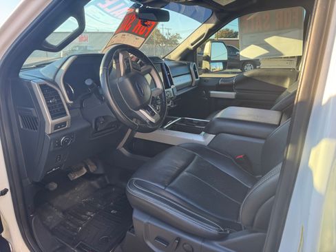 Used 2022 Ford F350 Lariat w/ Lariat Value Package image 10