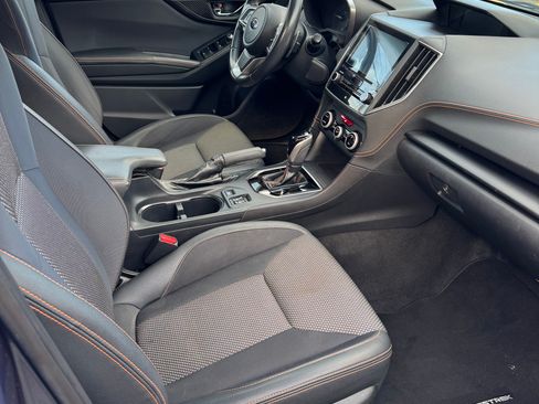 Used 2018 Subaru Crosstrek 2.0i Premium image 12