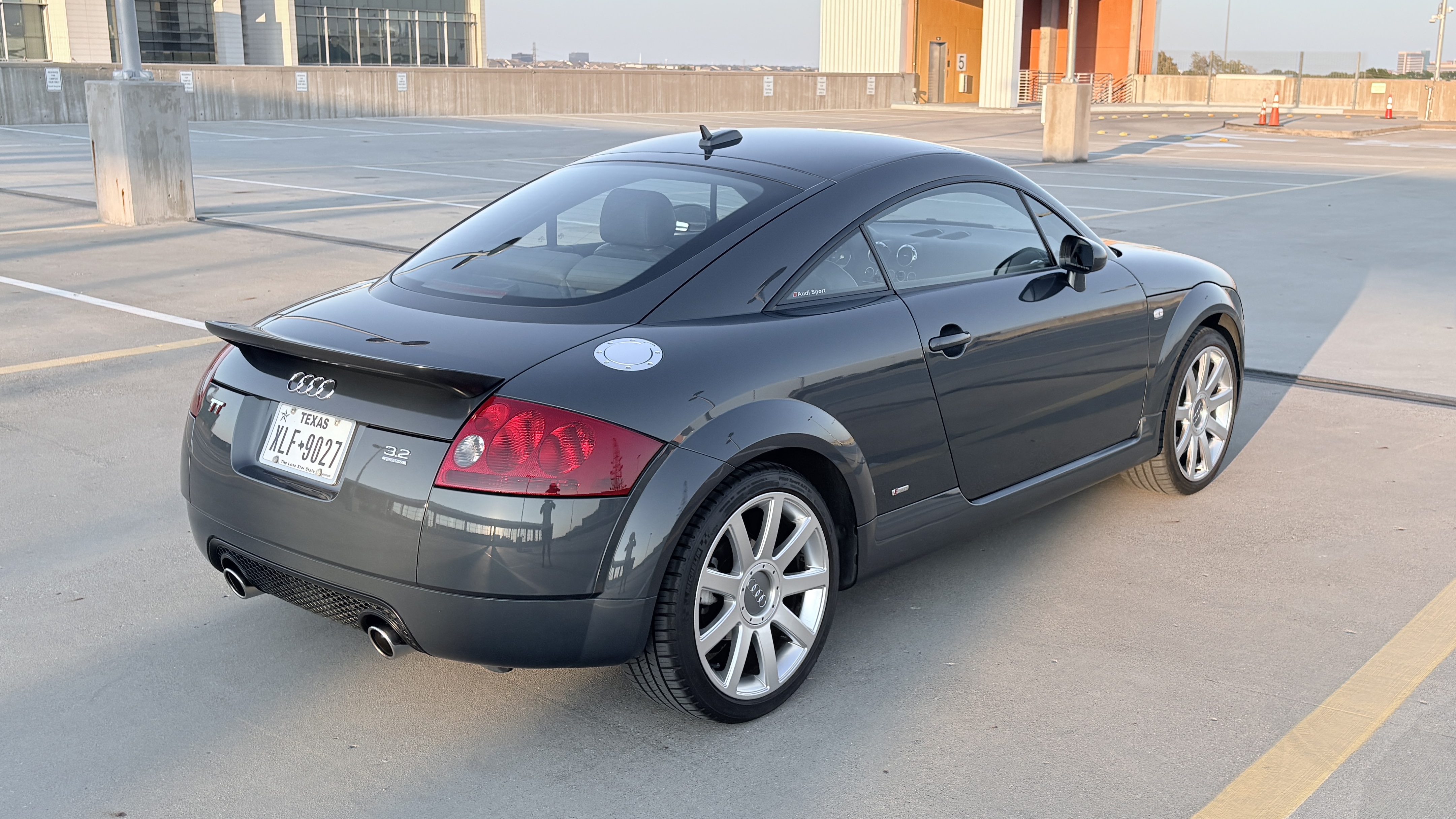 Used 2005 Audi TT 3.2 AWD/4WD image 8