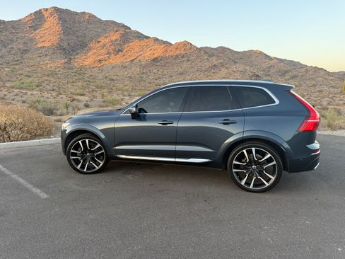 Used 2021 Volvo XC60 T6 Inscription AWD/4WD image 1