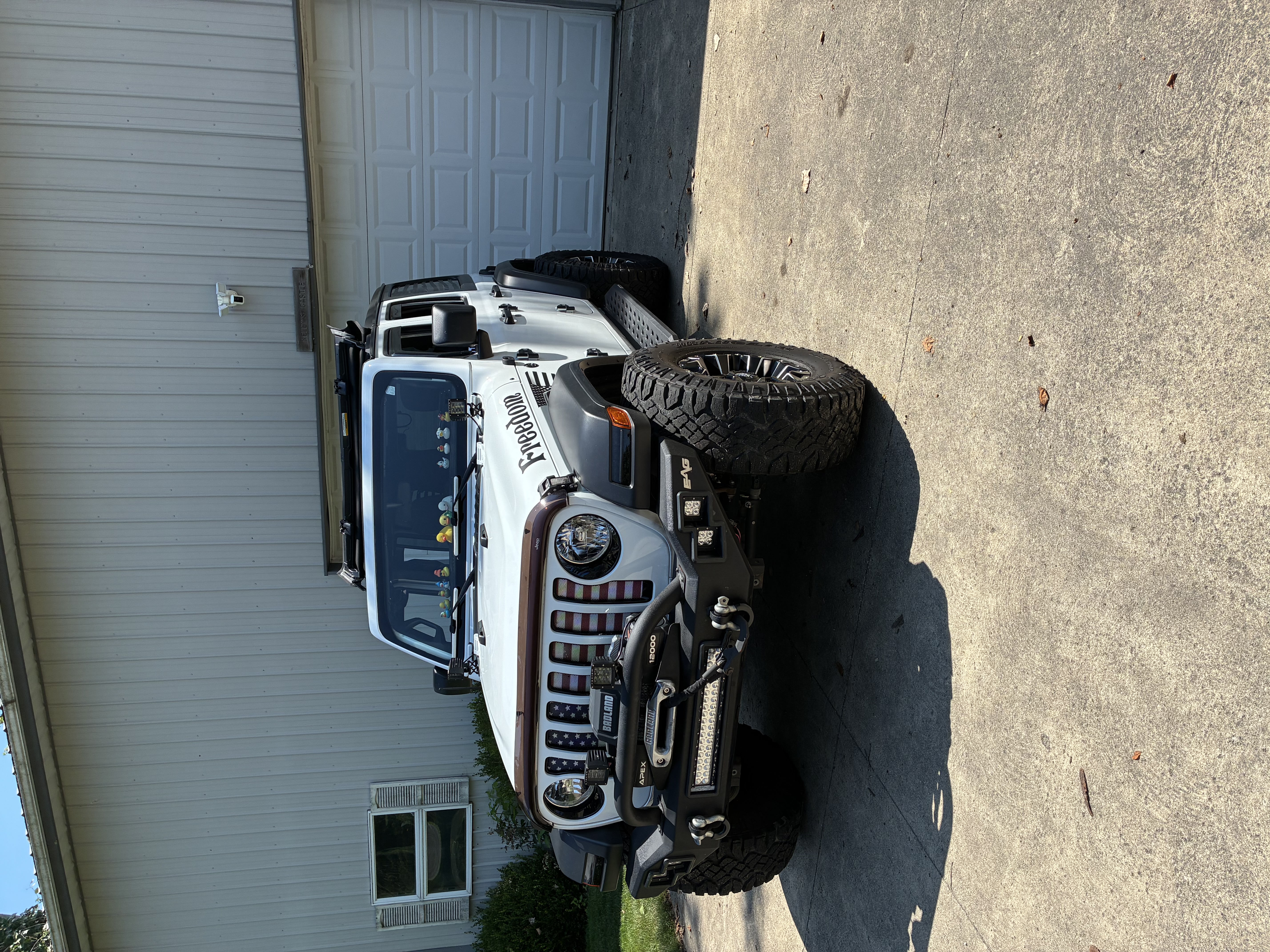 Used 2021 Jeep Wrangler Unlimited Sport w/ Technology Group AWD/4WD image 8