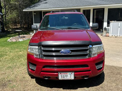 Used 2017 Ford Expedition XLT AWD/4WD image 4