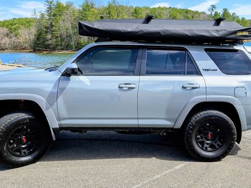 Used 2017 Toyota 4Runner TRD Pro image 8