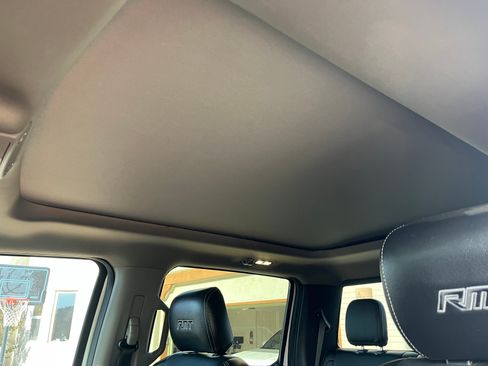 Used 2020 Ford F250 Lariat w/ Lariat Ultimate Package AWD/4WD image 8