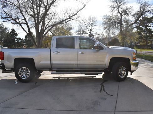 Used 2017 Chevrolet Silverado 2500 LTZ w/ Duramax Plus Package image 13