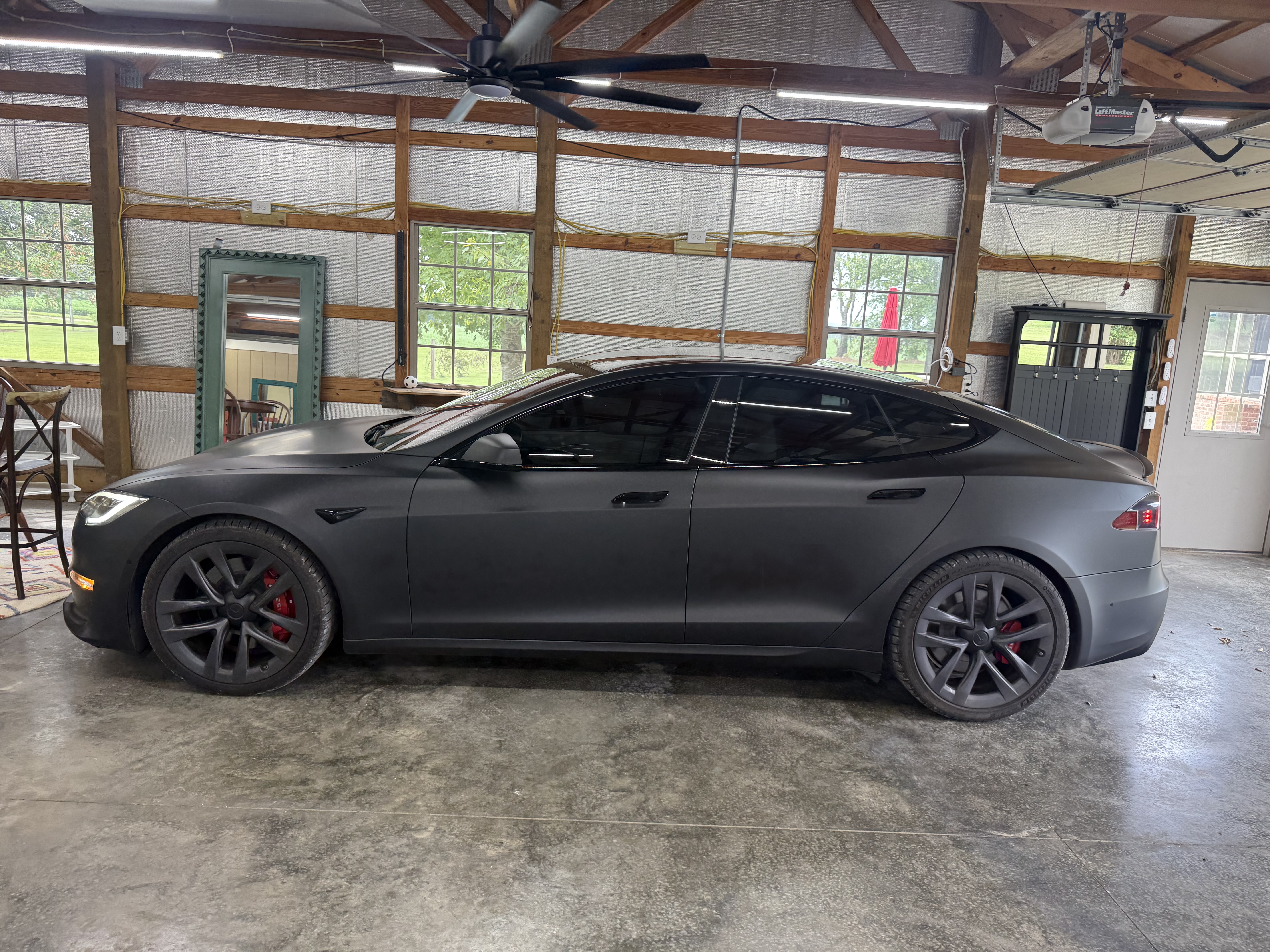 Used 2022 Tesla Model S Plaid AWD/4WD image 4