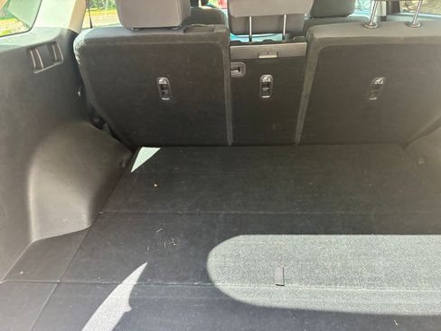 Used 2017 Kia Sorento FWD image 15