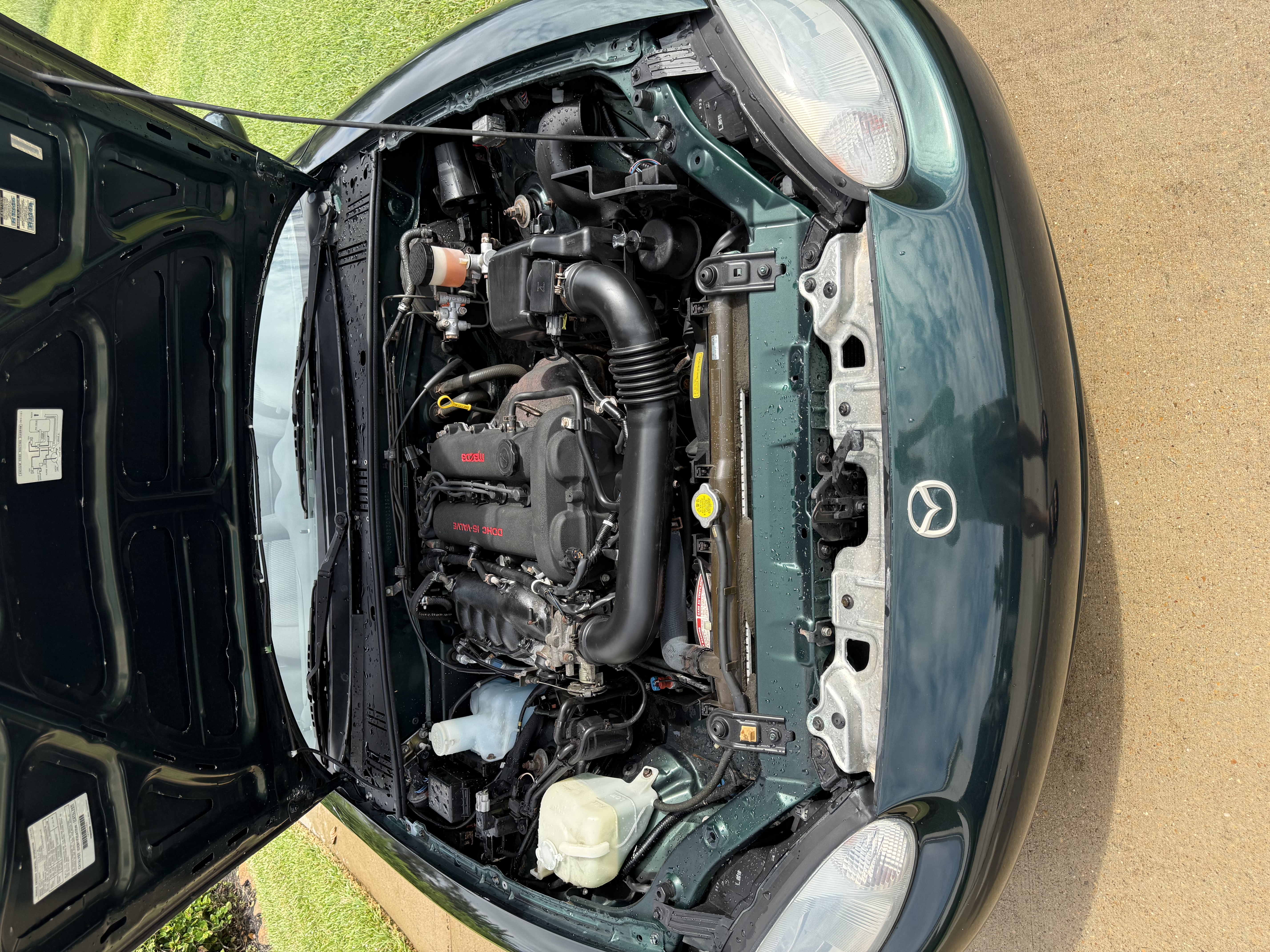 Used 1999 MAZDA MX-5 Miata RWD image 15