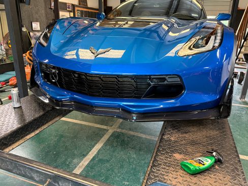 Used 2016 Chevrolet Corvette Z06 w/ 2LZ Preferred Equipment Group image 5