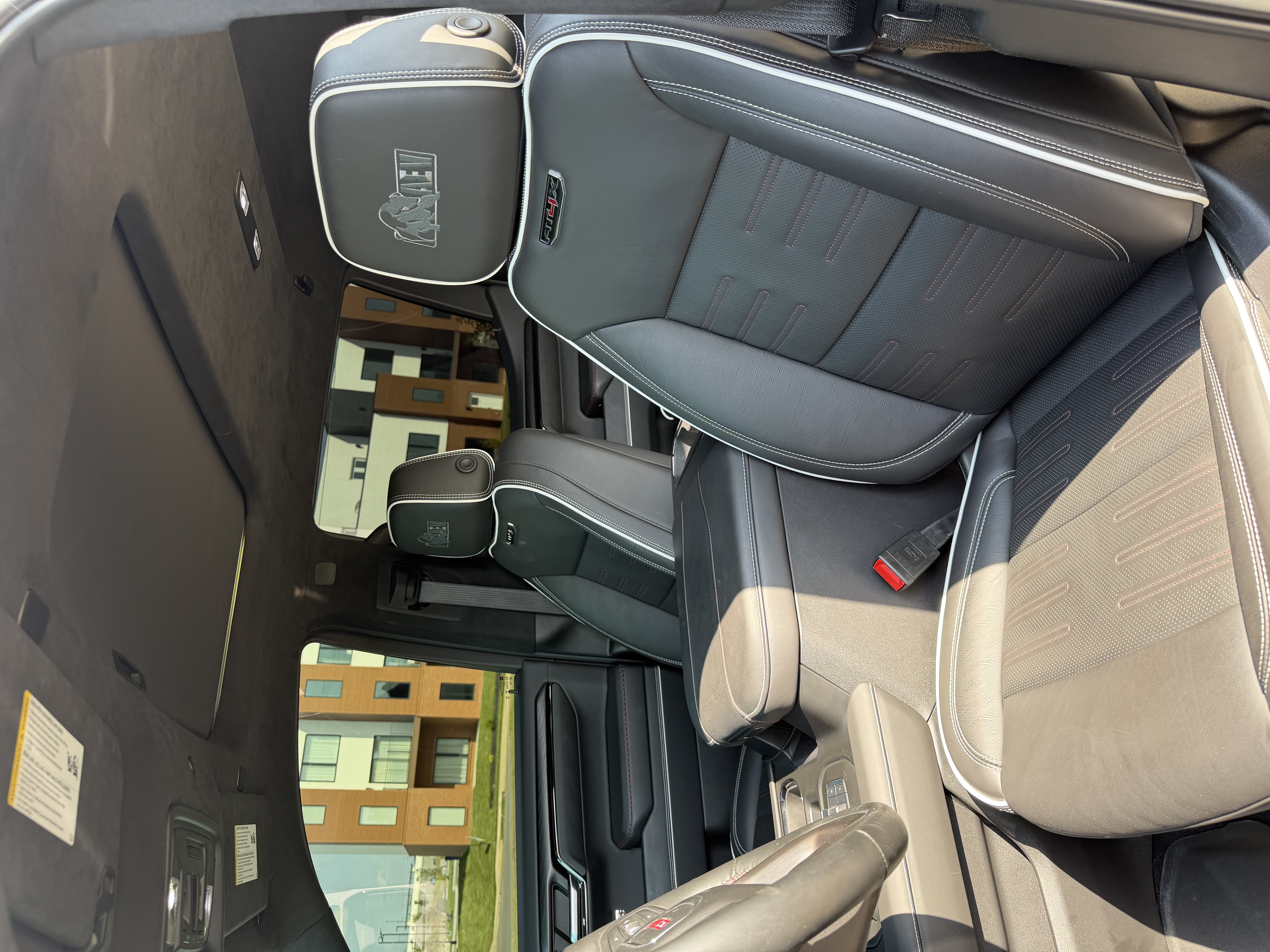 Used 2025 GMC Sierra 1500 AT4X w/ AT4X AEV Edition AWD/4WD image 28