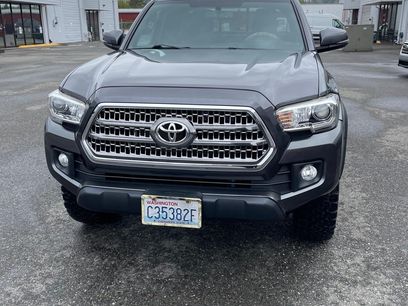 Used 2016 Toyota Tacoma TRD Off-Road w/ Towing Package