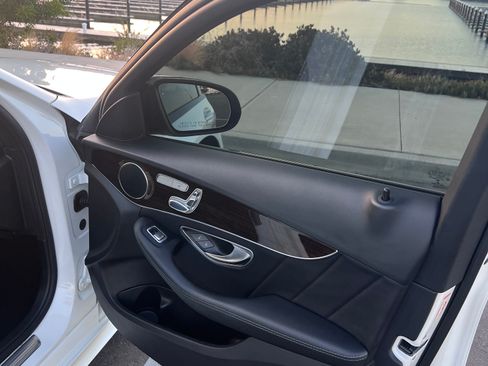 Used 2018 Mercedes-Benz C 300 Sedan image 20