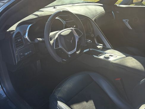 Used 2019 Chevrolet Corvette ZR1 RWD image 9