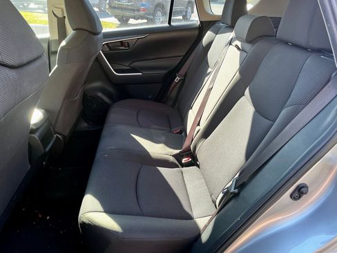 Used 2019 Toyota RAV4 LE image 21