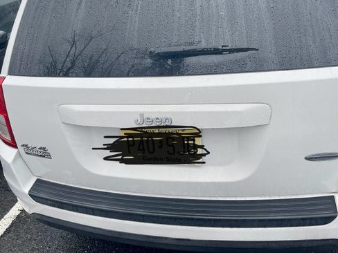 Used 2011 Jeep Compass Latitude w/ Sun/Sound Group image 2