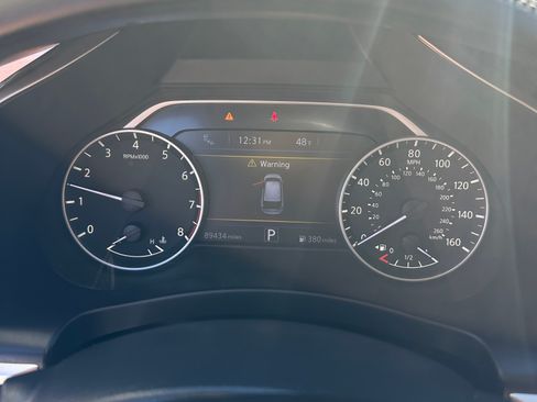 Used 2015 Nissan Murano Platinum w/ Platinum Technology Package image 2