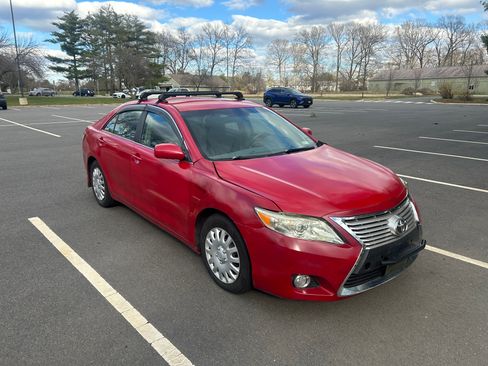 Used 2010 Toyota Camry image 5