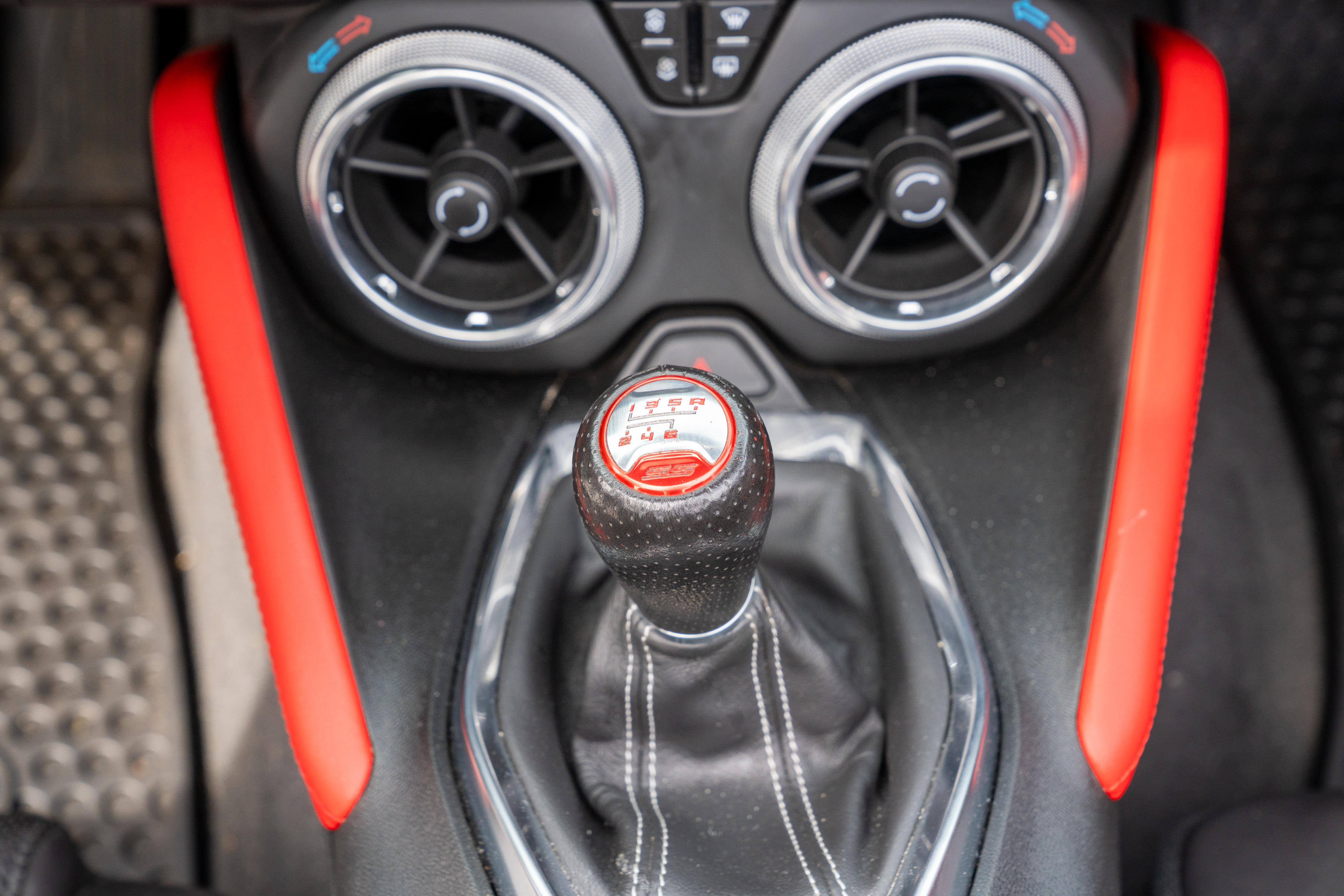 Used 2024 Chevrolet Camaro SS w/ Redline Edition RWD image 13
