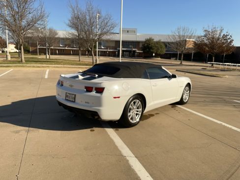Used 2013 Chevrolet Camaro LT image 23
