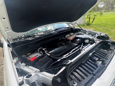 Used 2022 GMC Sierra 1500 Elevation RWD image 11