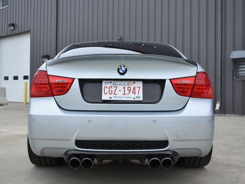 Used 2008 BMW M3 Sedan RWD image 12