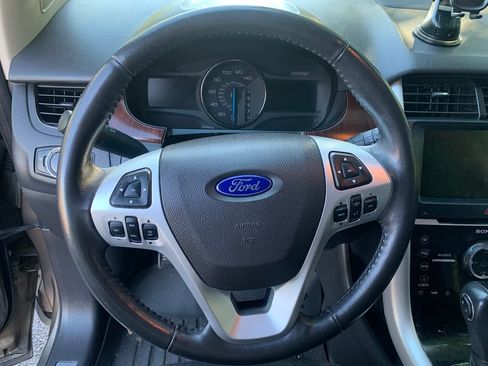 Used 2013 Ford Edge Limited AWD/4WD image 6