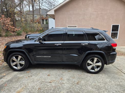 Used 2014 Jeep Grand Cherokee Limited image 1