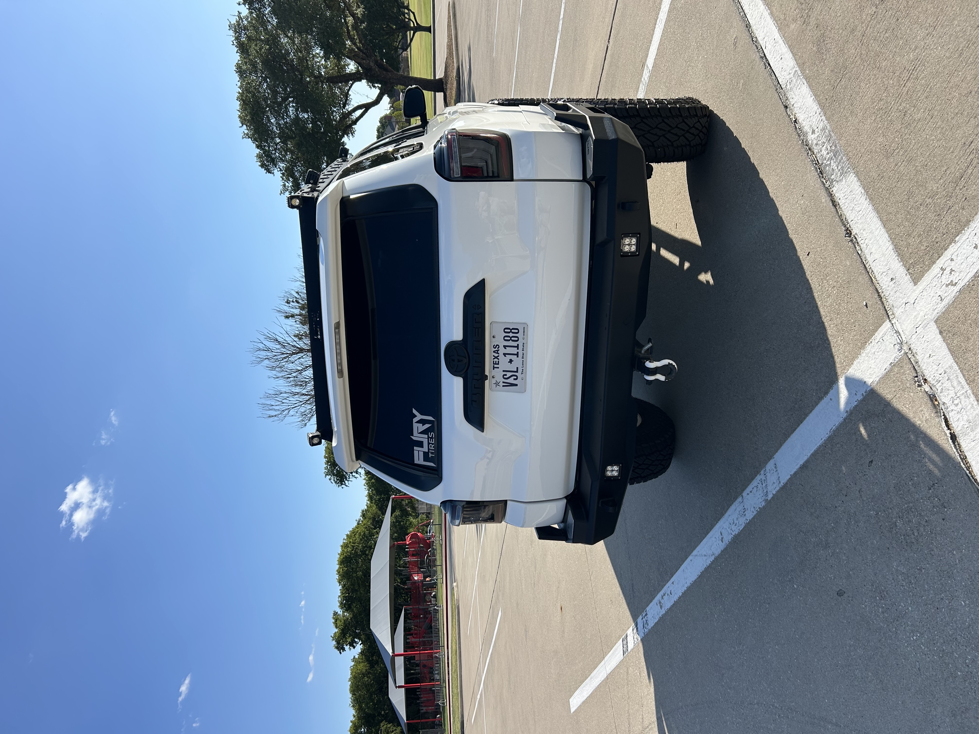 Used 2021 Toyota 4Runner TRD Off-Road Premium w/ Moonroof Package AWD/4WD image 4
