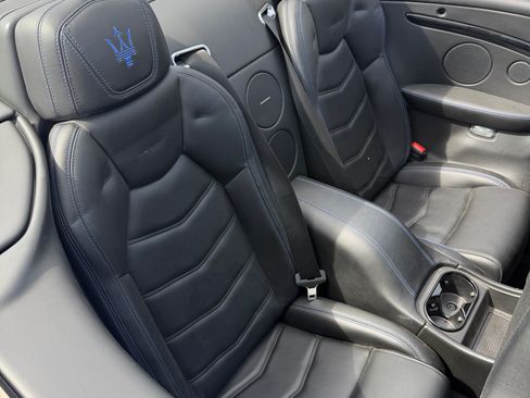 Used 2018 Maserati GranTurismo Sport RWD image 23