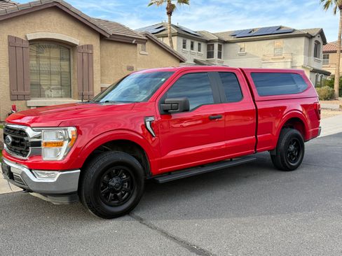 Used 2021 Ford F150 XLT image 13