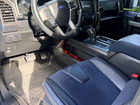 Used 2019 Ford F150 Raptor w/ Equipment Group 802A Luxury AWD/4WD image 11