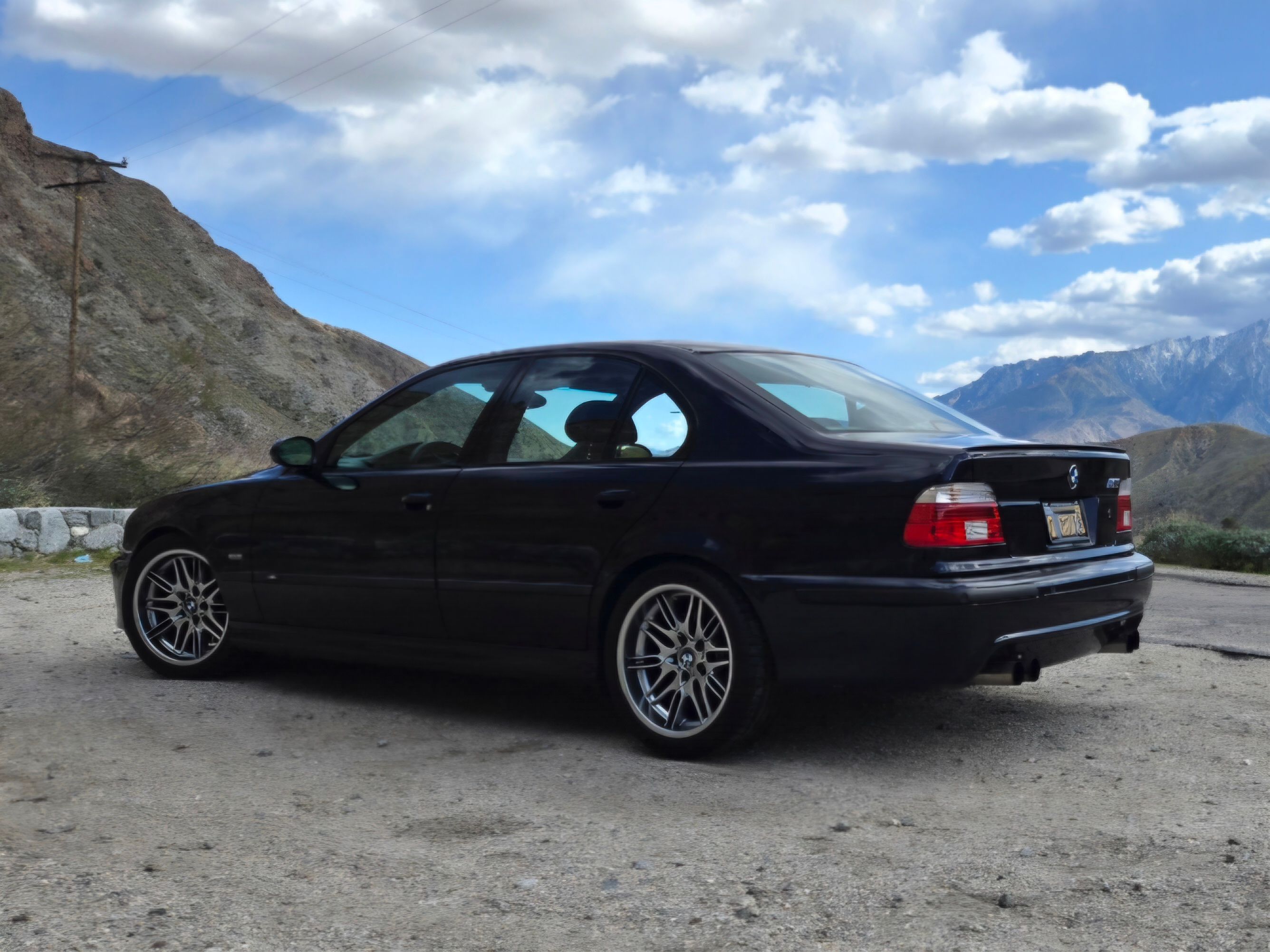 Used 2002 BMW M5 RWD image 2