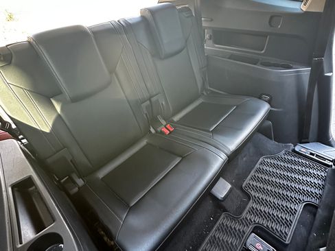 Used 2018 Volkswagen Atlas SEL image 9