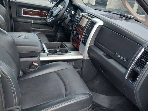 Used 2011 RAM 2500 Laramie w/ Protection Group image 11
