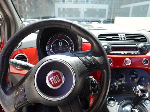Used 2015 FIAT 500 Sport w/ Comfort/Convenience Group FWD image 25