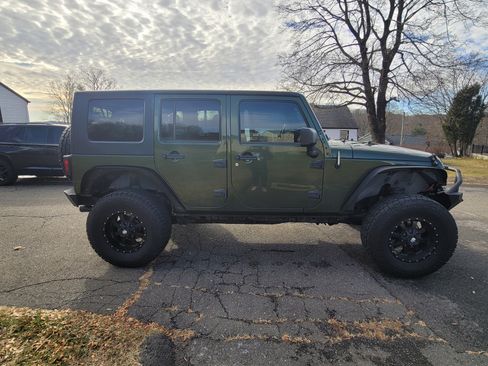 Used 2008 Jeep Wrangler Unlimited X w/ Trailer Tow Group image 2