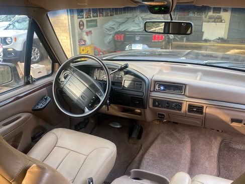 Used 1995 Ford Bronco Eddie Bauer image 18