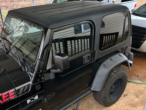 Used 2005 Jeep Wrangler X w/ Tire & Wheel Group (Ecco) image 5