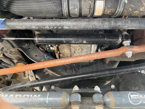 Used 2016 Ford F250 XLT w/ Snow Plow Prep Package image 17