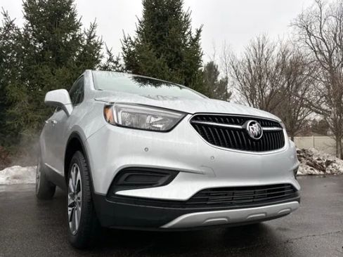 Used 2022 Buick Encore Preferred image 6