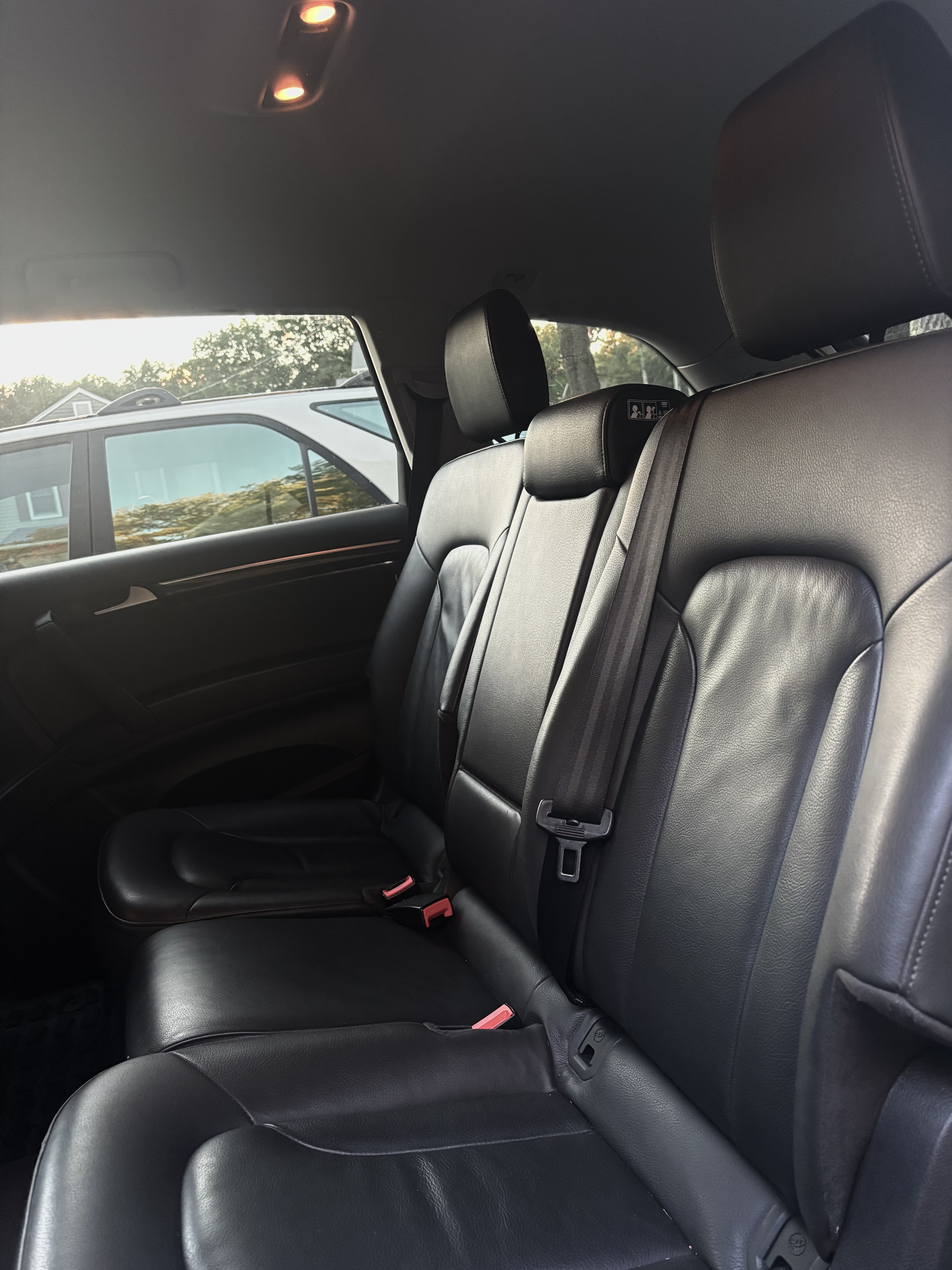 Used 2015 Audi Q7 3.0T Premium w/ Technology Package AWD/4WD image 8