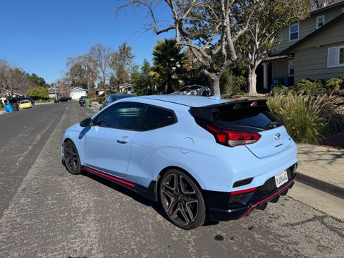 Used 2022 Hyundai Veloster N image 8