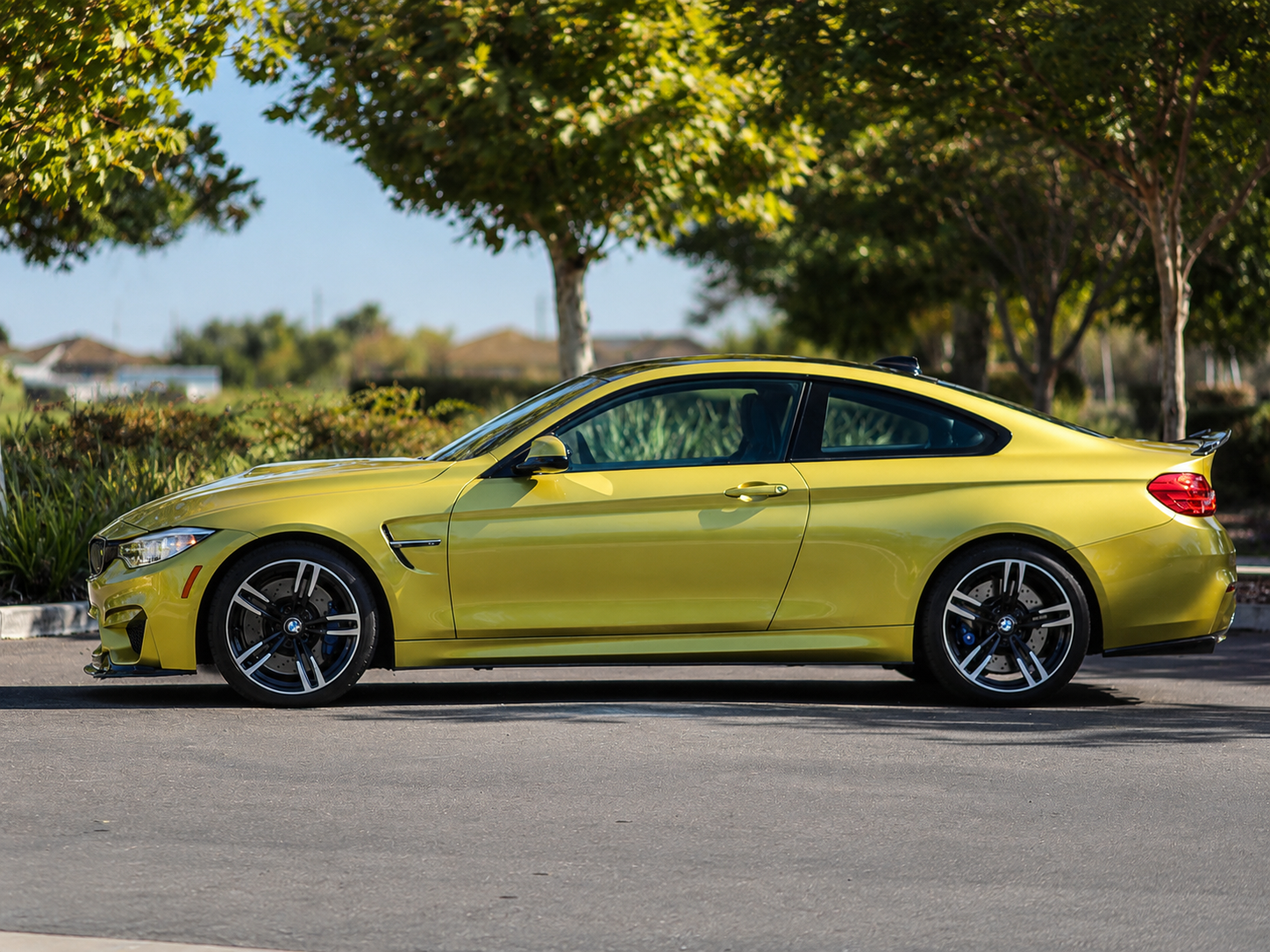 Used 2015 BMW M4 Coupe RWD image 5