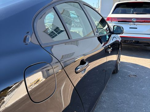 Used 2018 Volvo S60 T5 Dynamic w/ Protection Package image 13