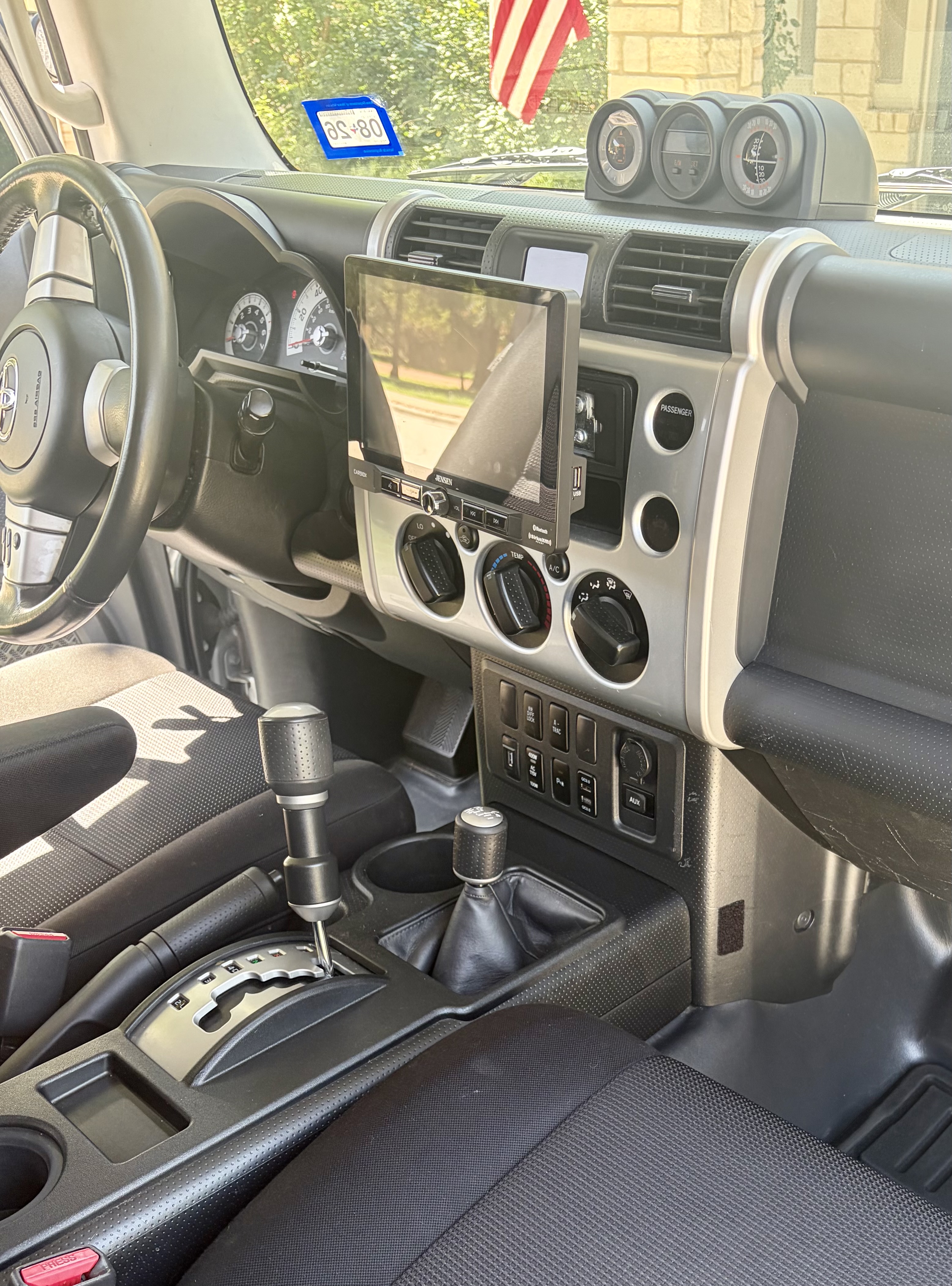 Used 2008 Toyota FJ Cruiser 4WD image 10