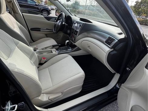 Used 2011 Subaru Impreza Outback Sport image 9