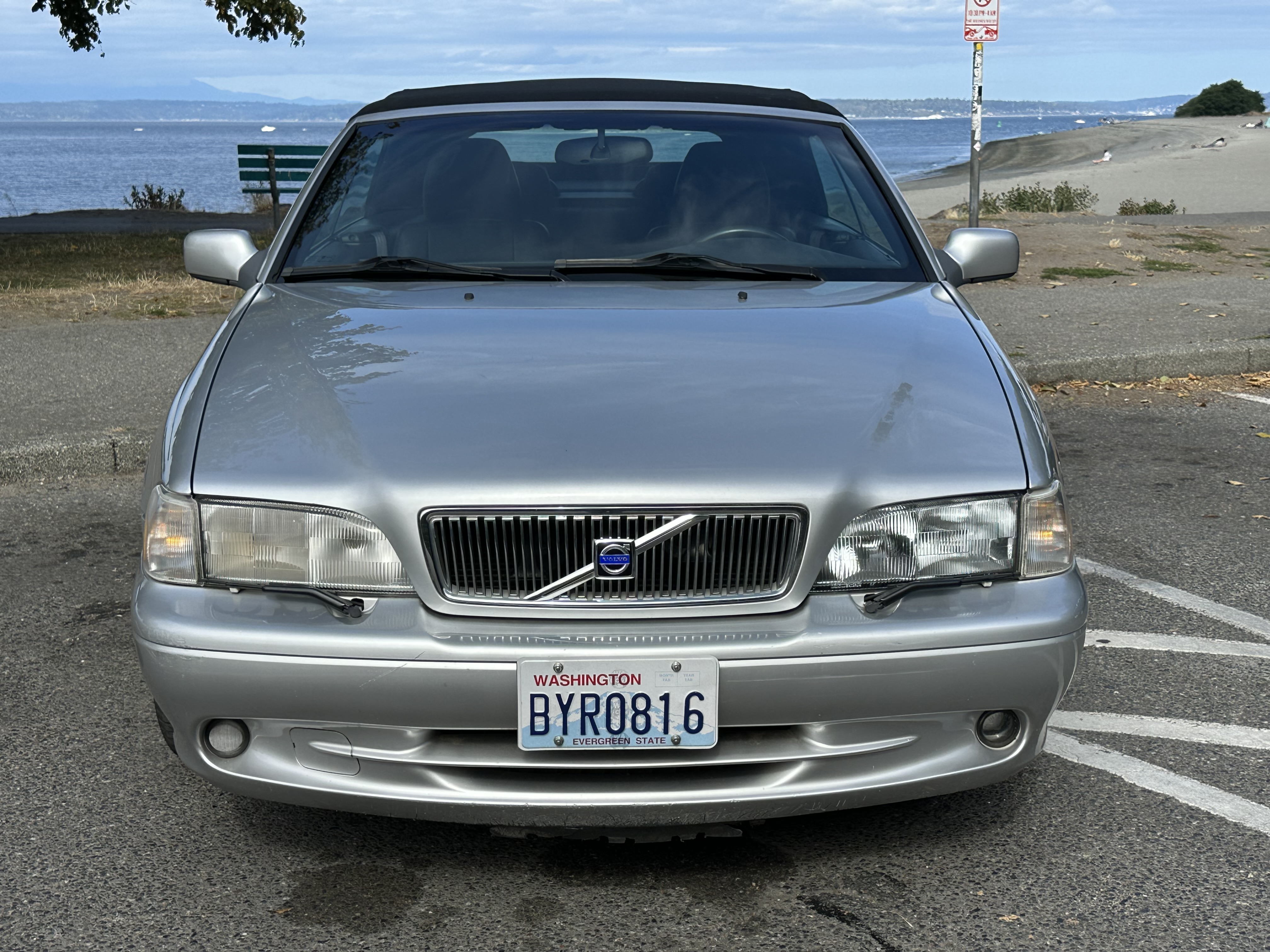 Used 2002 Volvo C70 HT FWD image 5
