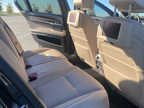 Used 2011 BMW ALPINA B7 xDrive image 21